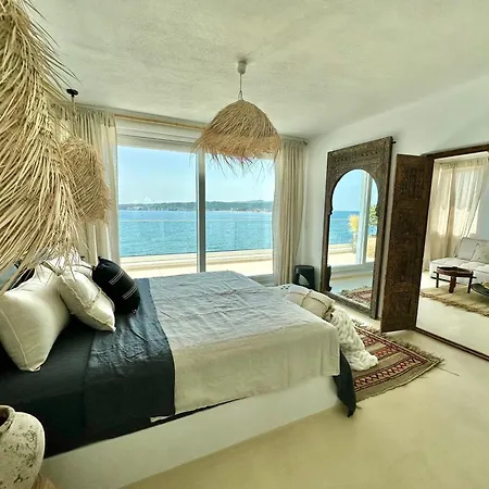 Casa De Oro Lujo *